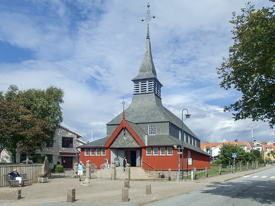 Hunnebostrands kyrka. Byggnadsår 1910-1911. Arkitekt: Sigfrid Ericson This is a photo of an ecclesiastical monument in Sweden, number 21300000002958 (sub-number: 21400000443298) in the RAÄ buildings d