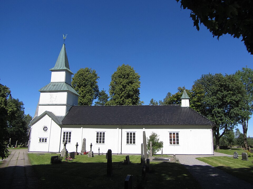 Ödskölts kyrka i Dalsland, söder om Bengtsfors.