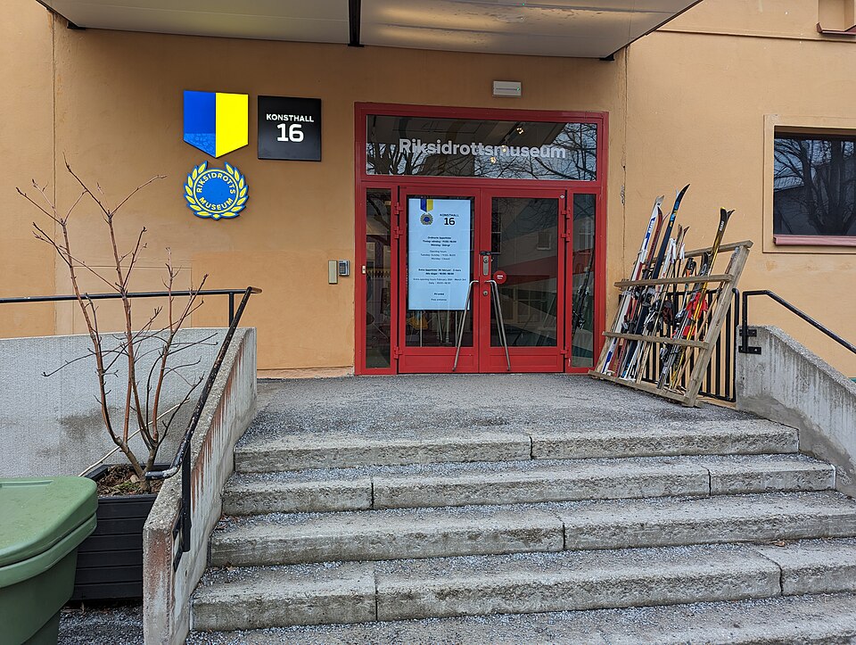 Ingång till Riksidrottsmuseum den 2 mars 2024.