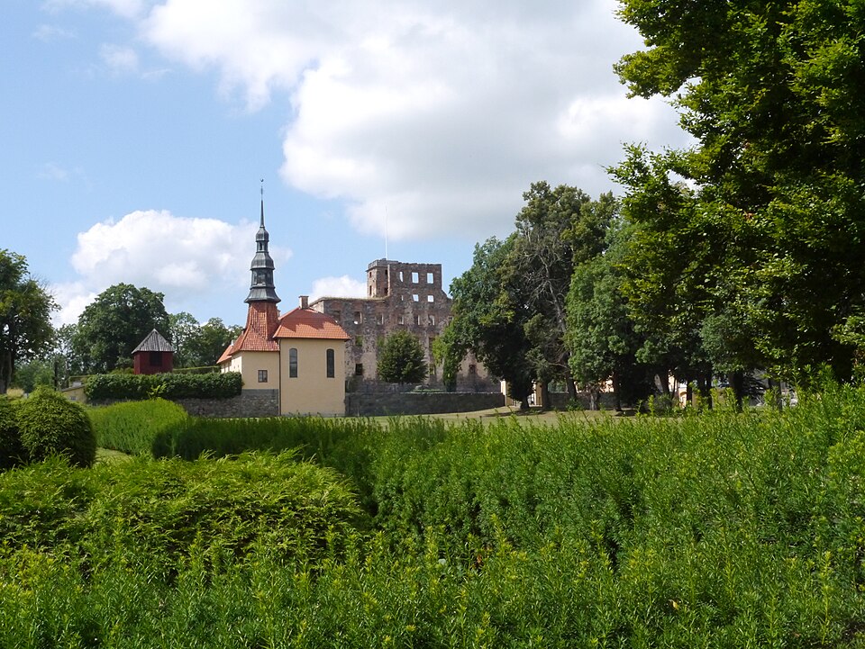Stjärnorp Castle in Östergötland at lake Roxen