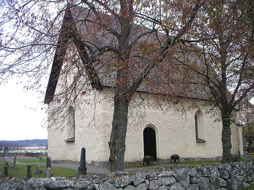 Fittja kyrka, Enköpings kommun