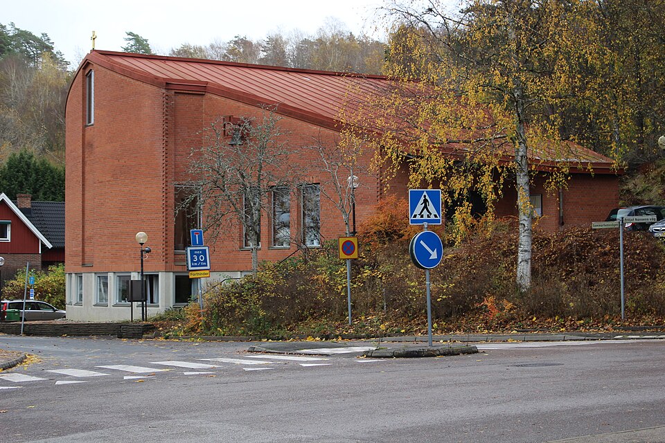Mariakyrkan från väster.
