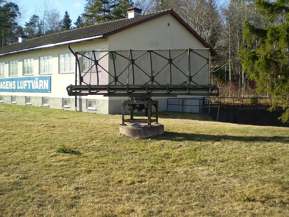 Antenn till PS 171 vid Norrtälje luftvärnsmuseum i Norrtälje.