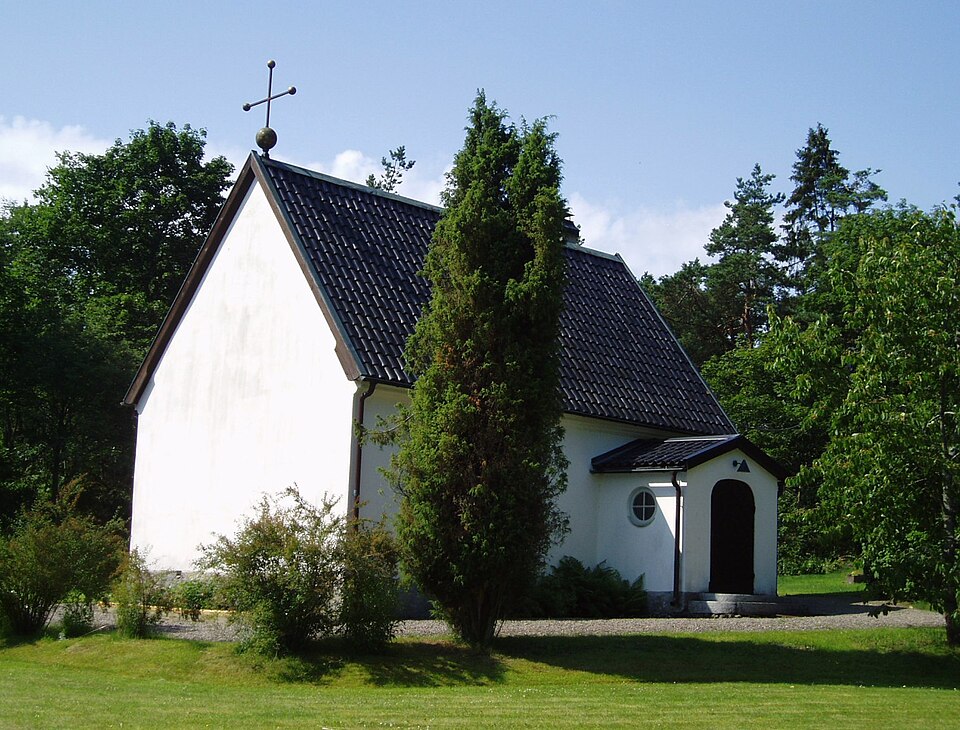 Häringe kapell This is a photo of an ecclesiastical monument in Sweden, number 21300000004360 (sub-number: 21400000445169) in the RAÄ buildings database.