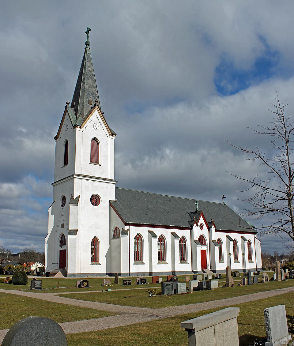 Veddige kyrka (Veddige church) in March 2012.
