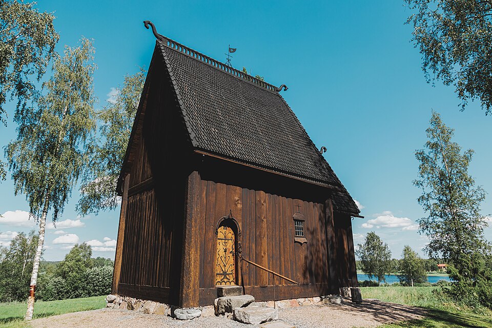 Ödmårdens stavkyrka per den 8 juli 2021