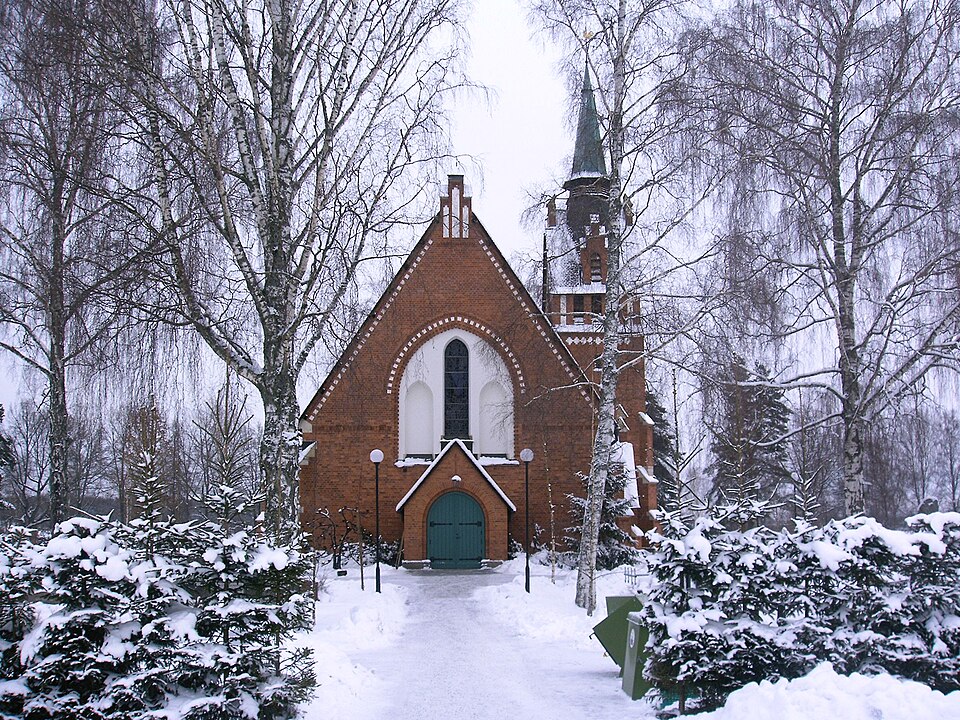 Längbro kyrka från väster This is a photo of an ecclesiastical monument in Sweden, number 21300000003474 (sub-number: 21400000441513) in the RAÄ buildings database.