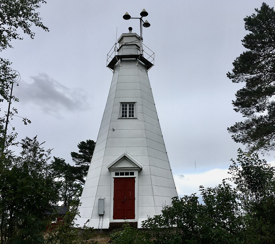 Hjortens lighthouse at Vänern