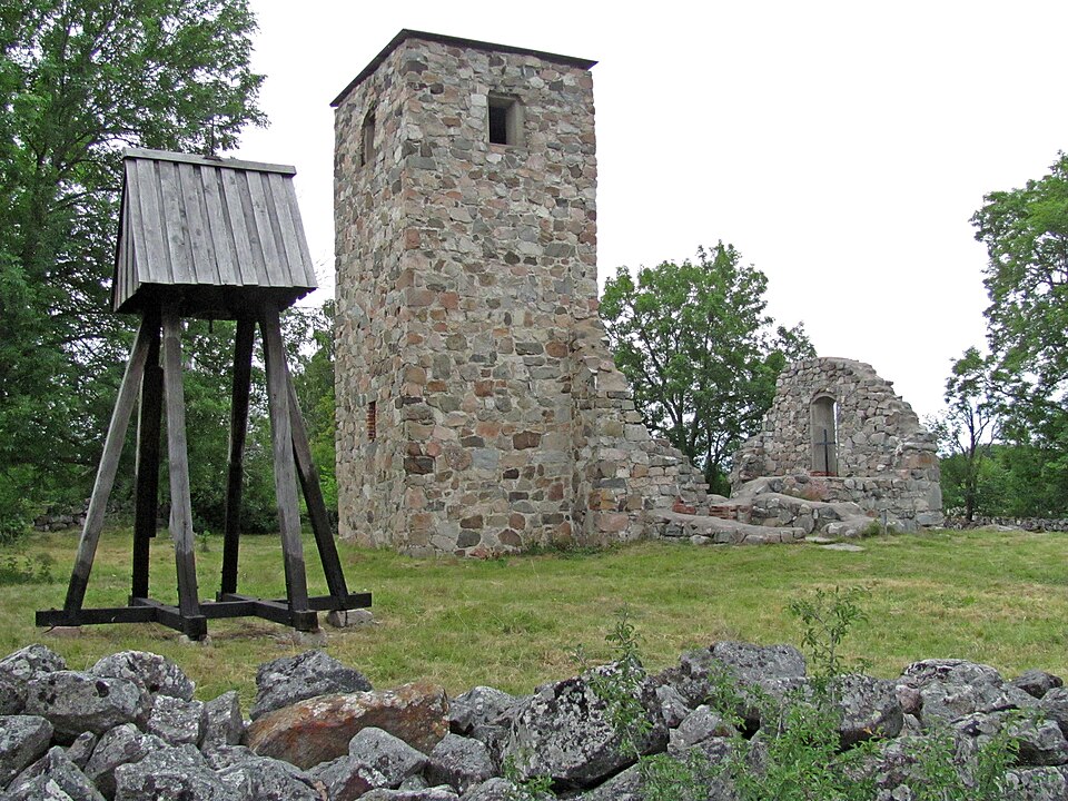 Lilla Rytterne kyrkoruin