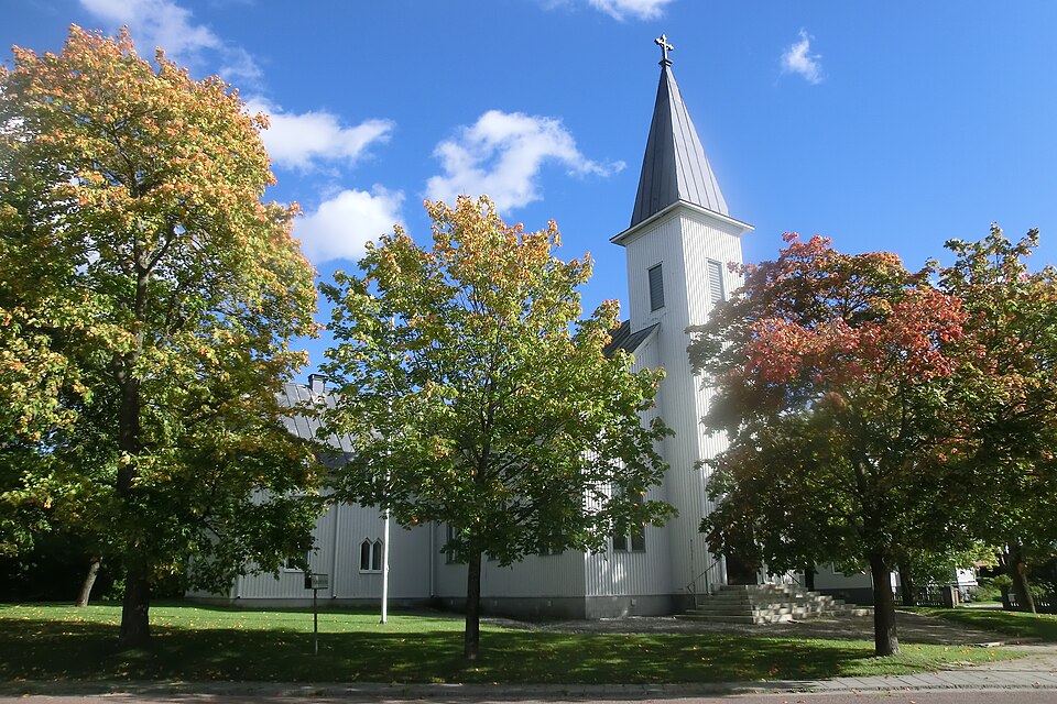 Strömsbro kyrka
