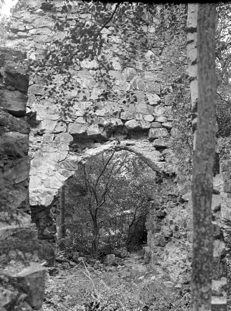 Selångers kyrkoruin 1922