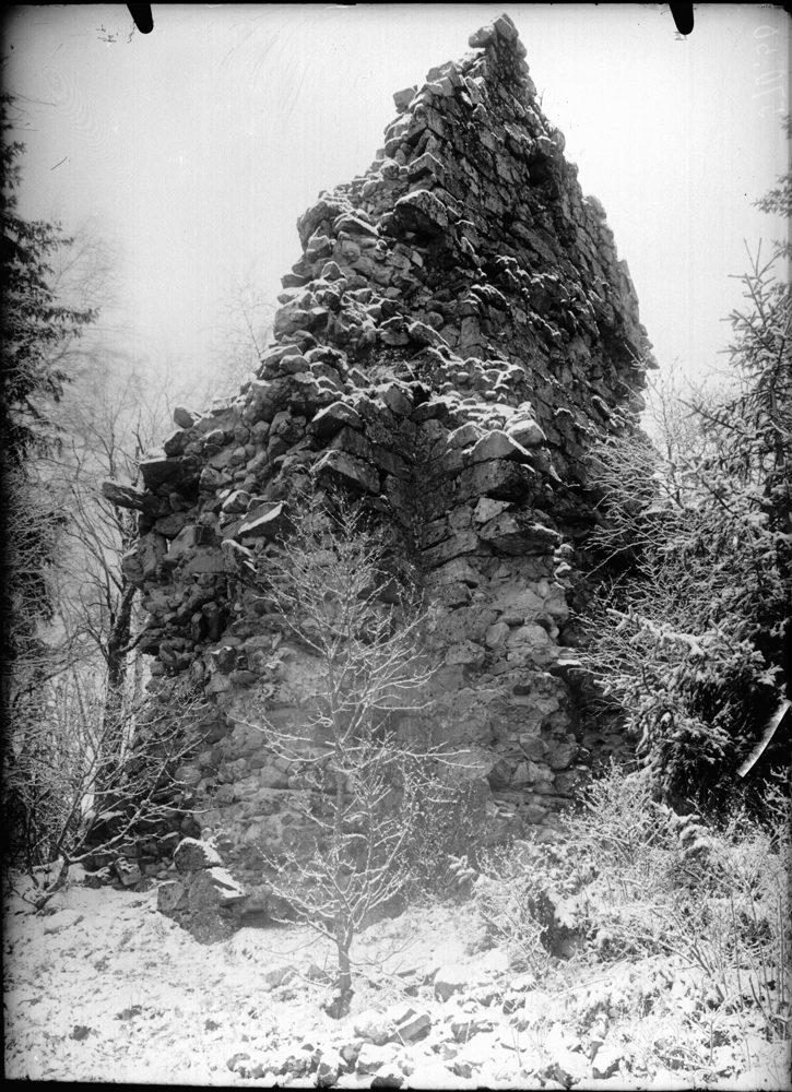 Selångers kyrkoruin 1923