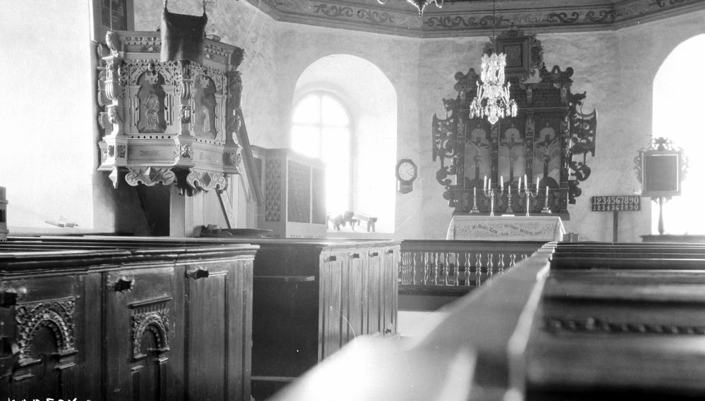 Kareby kyrka 1918