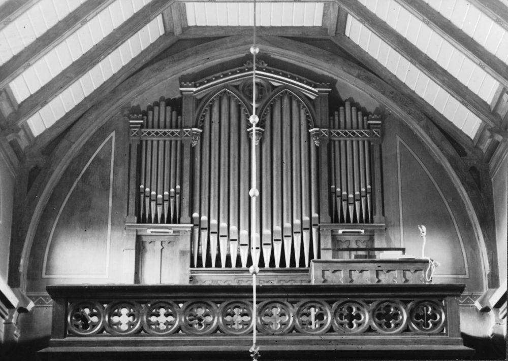 Nosaby kyrka