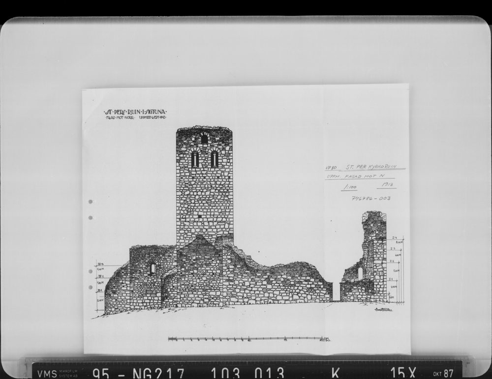Sankt Pers kyrkoruin 1913